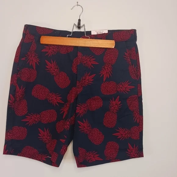 Club Room Chino Shorts Mens NWT Tropical 32W Americana Blue Red - Picture 3 of 8